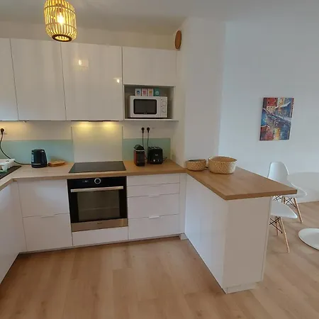 Apartment Mandariniers - T3 Pour 4 Pers - Piscine