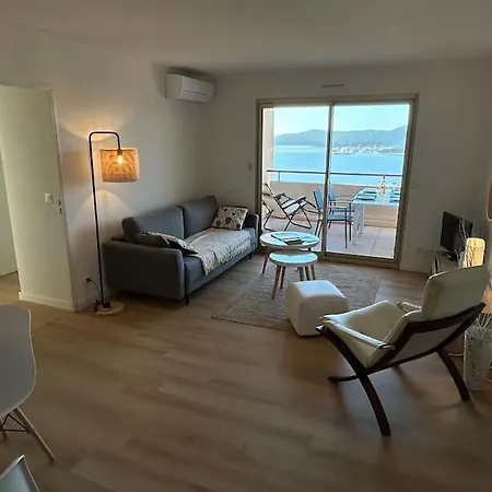 Apartment Mandariniers - T3 Pour 4 Pers - Piscine Le Lavandou